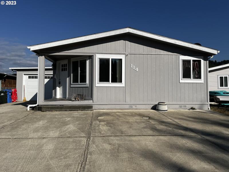 100 RIVER BEND RD, Reedsport OR 97467 for Sale