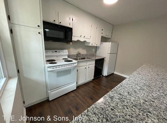 2813 White Meadow Ln SE - Winston Salem, NC 27107 - Home For Rent