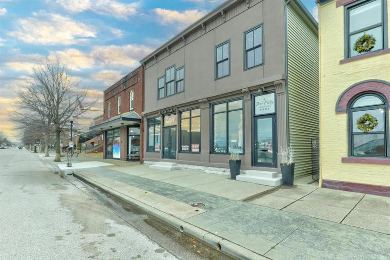 506 MAIN ST, Tell City, IN 47586 Single Family Residence For Sale  MLS# 202403724 for Rent