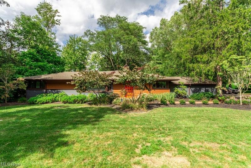 32737 Cedar Rd, Mayfield Heights, OH 44124  MLS# 5016866 for Sale