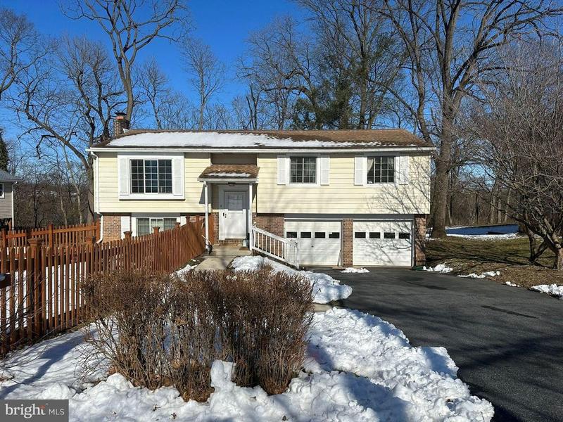 262 Kokomo Ave, Hummelstown, PA 17036  MLS# PADA2030888 for Sale