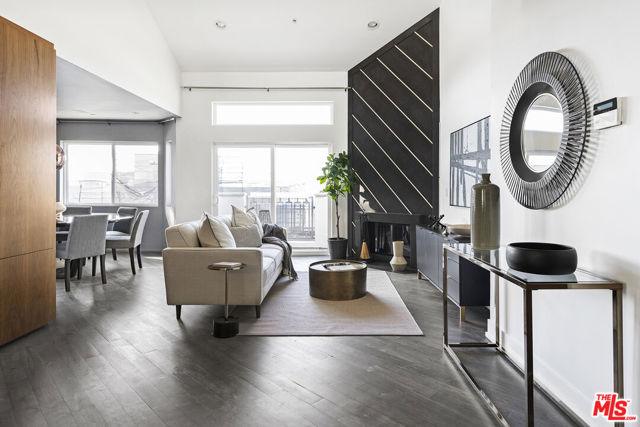 724 S Westgate PH1, Los Angeles CA 90049 for Sale