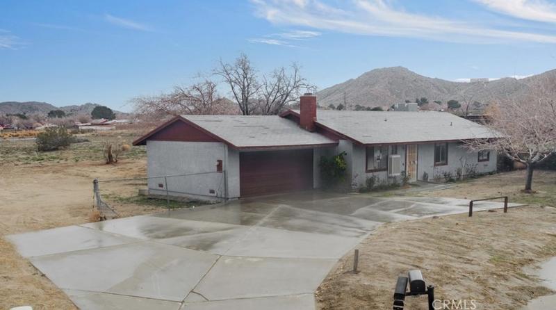40506 159th St, Lancaster, CA 93535 - MLS SR24015251 for Sale