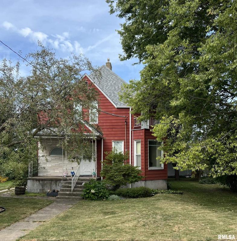 18 Southwest 8th Avenue, Galva, IL 61434 for Sale