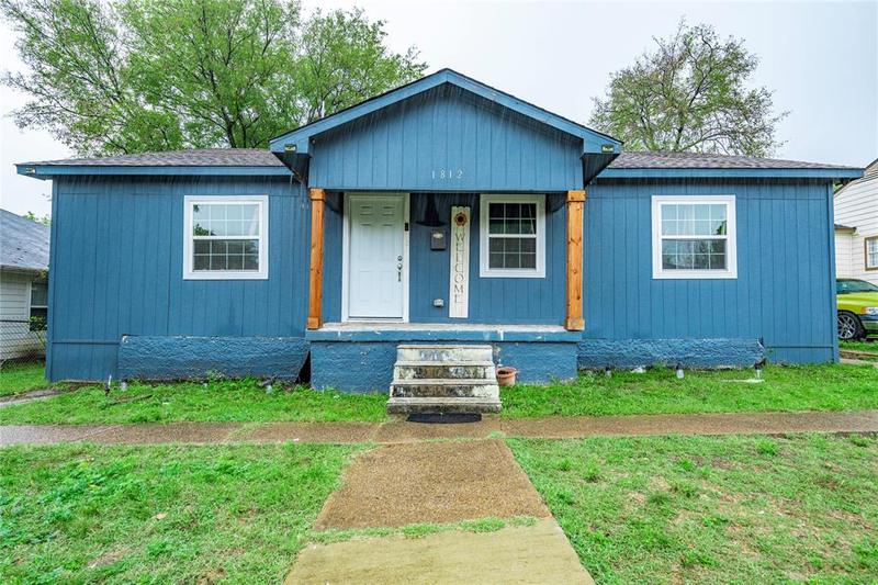1812 Overhill Ln, Dallas, TX 75216 for Sale