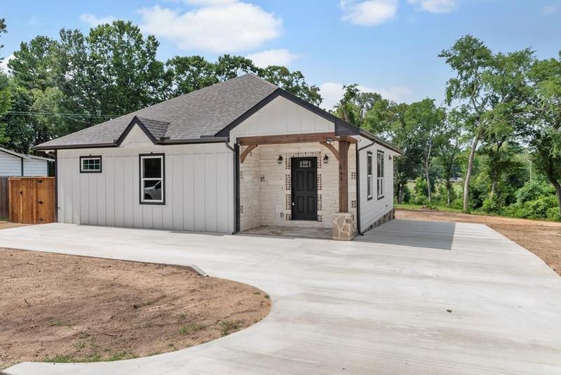 603 Lee St, Athens, TX 75751 for Sale