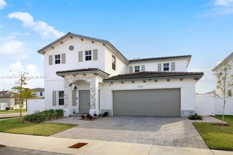 12728 Southwest 211th Street, Miami, FL 33177 for Sale