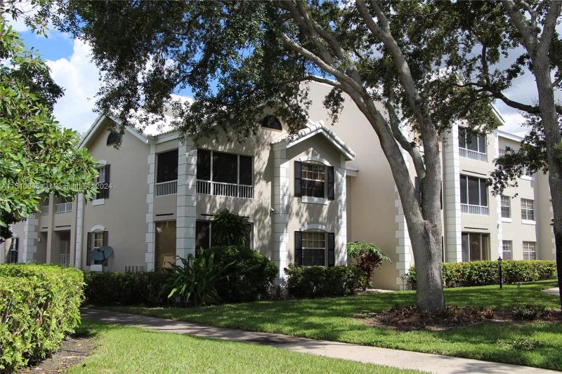2803 North Oakland Forest Drive, Unit 113, Oakland Park, FL 33309 for Rent