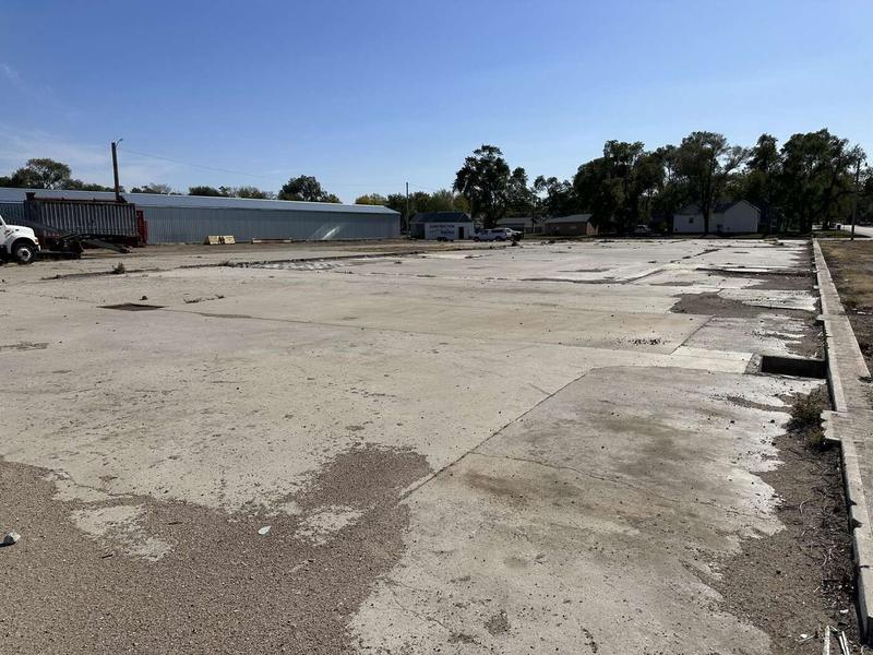 Colorado Ave SW, Huron, SD 57350  604430551 for Sale