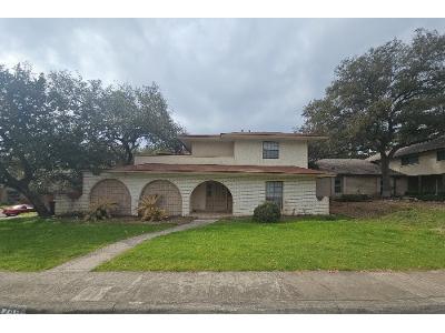 Shadow Cliff St for Sale