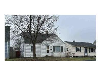 E Fox St for Sale