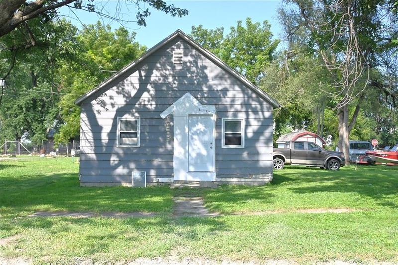 311 South Williams Street, Craig, MO 64437 for Sale