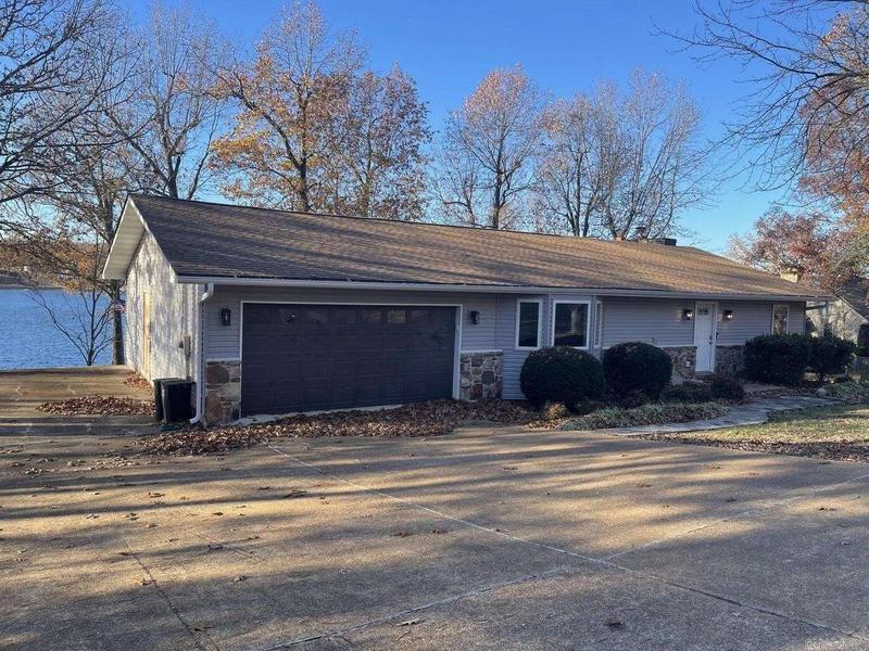 716 S Shore Drive, Horseshoe Bend, AR 72512  610950331 for Sale