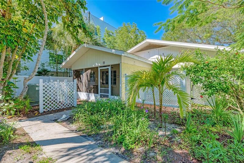 170 Roosevelt Drive, Unit 14, Sarasota, FL 34236 for Rent