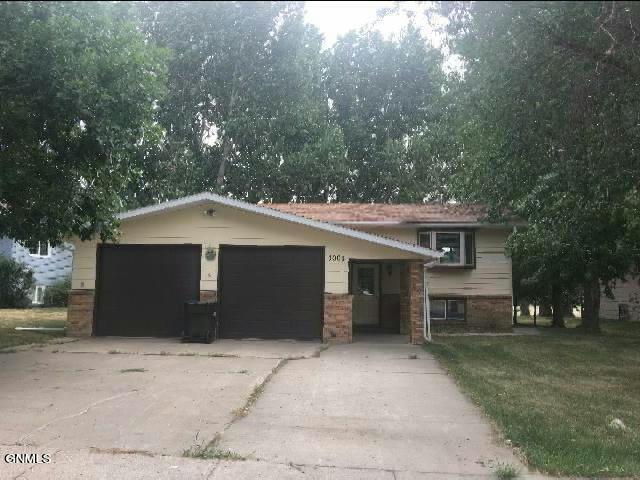 1002 1ST AVE NW, Hazen, ND 58545 Single Family Residence For Sale  MLS# 4001493