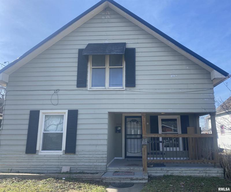 203 South Douglas Street, West Frankfort, IL 62896 for Sale