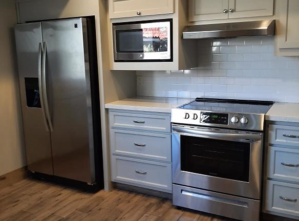 4201 East Camelback Road - Phoenix, AZ 85018 - Home For Rent