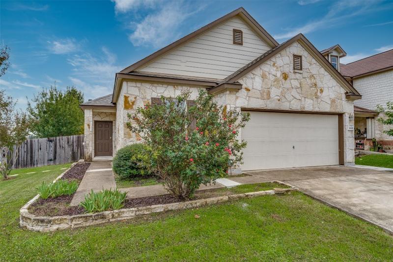 9001 Norwich Castle, Austin, TX 78747 for Sale