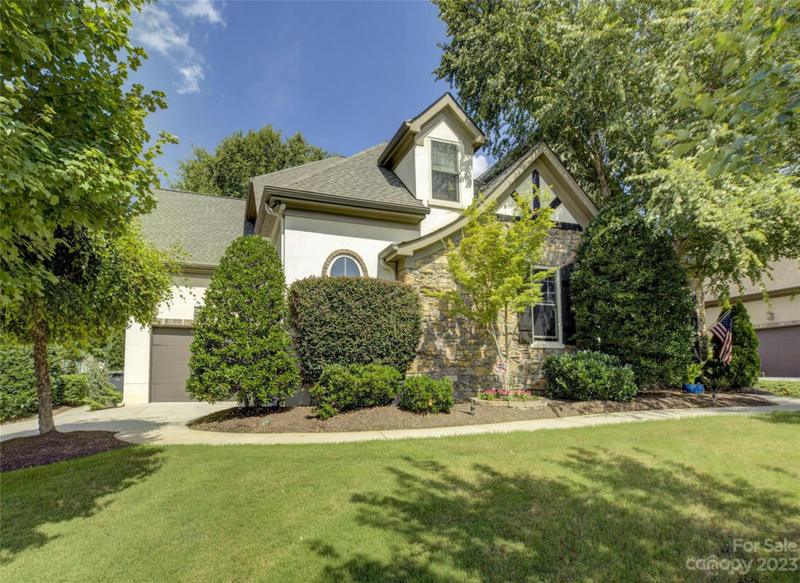 10303 WABEEK CT, Charlotte, NC 28278 Single Family Residence For Sale  MLS# 4062722