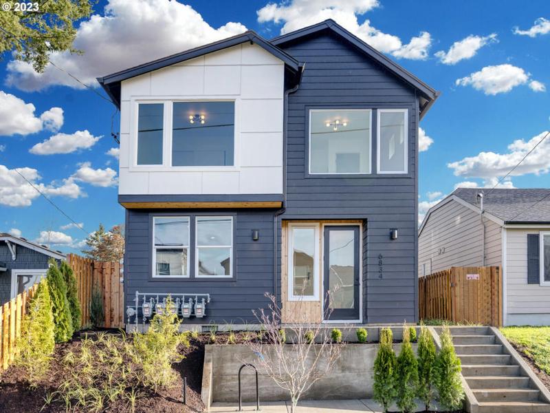 6832 N MONTANA AVE # 2, Portland, OR 97217 Condo/Townhouse For Sale  MLS# 24279790