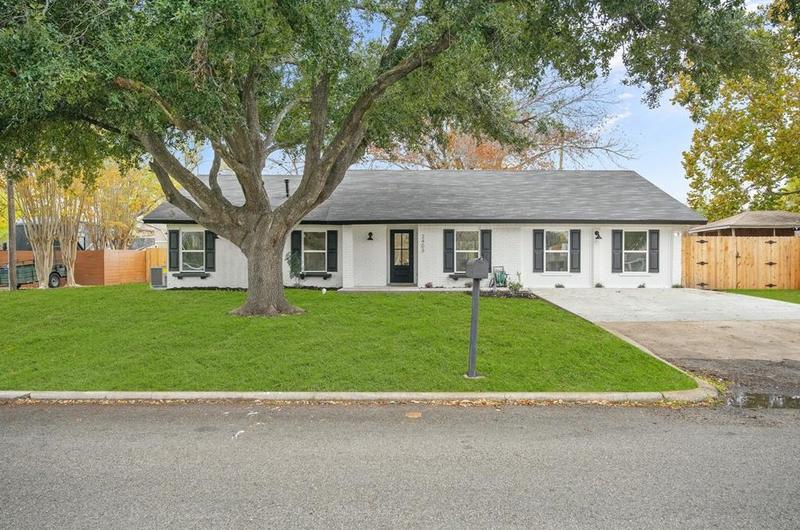 2403 Smith Ave, Taylor, TX 76574 - MLS 4903007 for Sale
