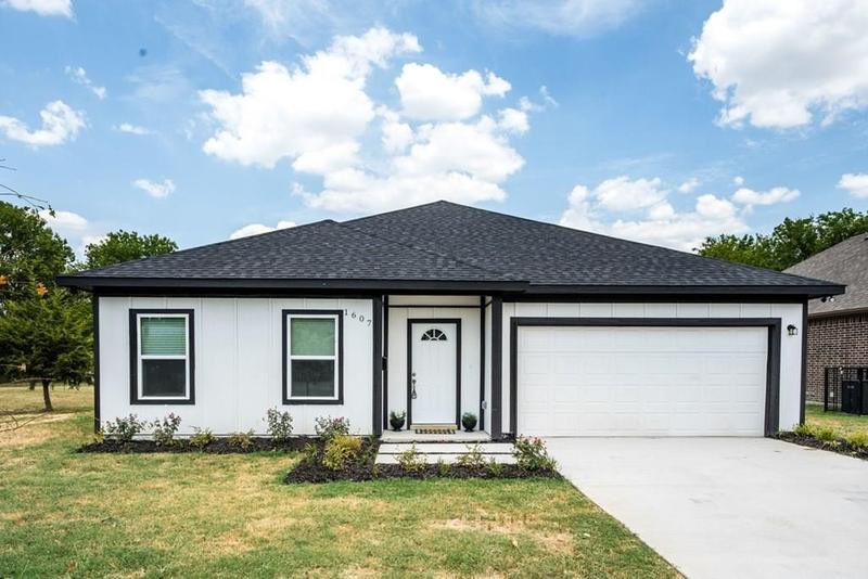 1607 Park St, Kaufman, TX 75142 for Sale