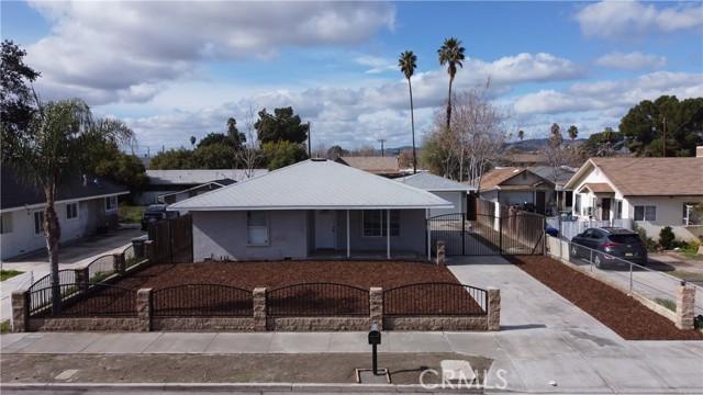 135 N Palm, Hemet CA 92543 for Sale