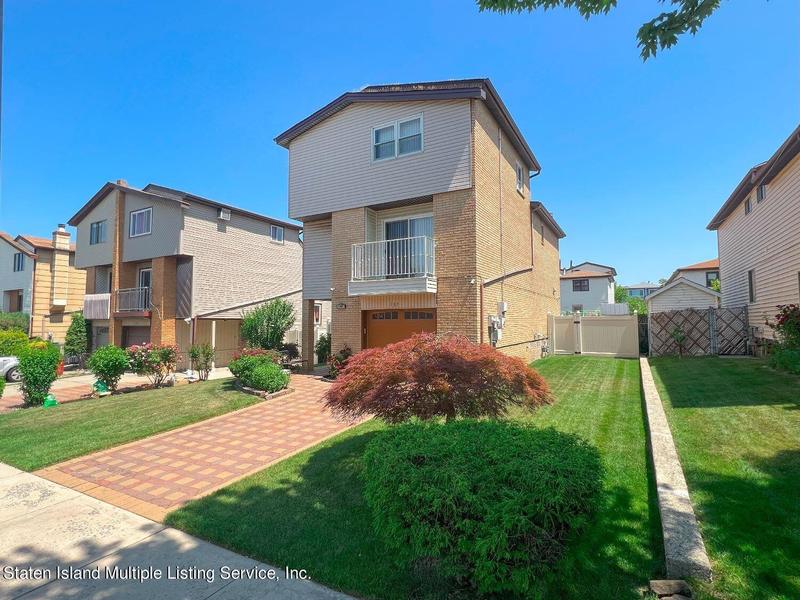 107 Mc Veigh Avenue for Sale