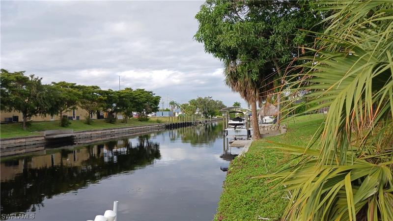 3354 Southeast 16th Place, Cape Coral, FL 33904 for Sale