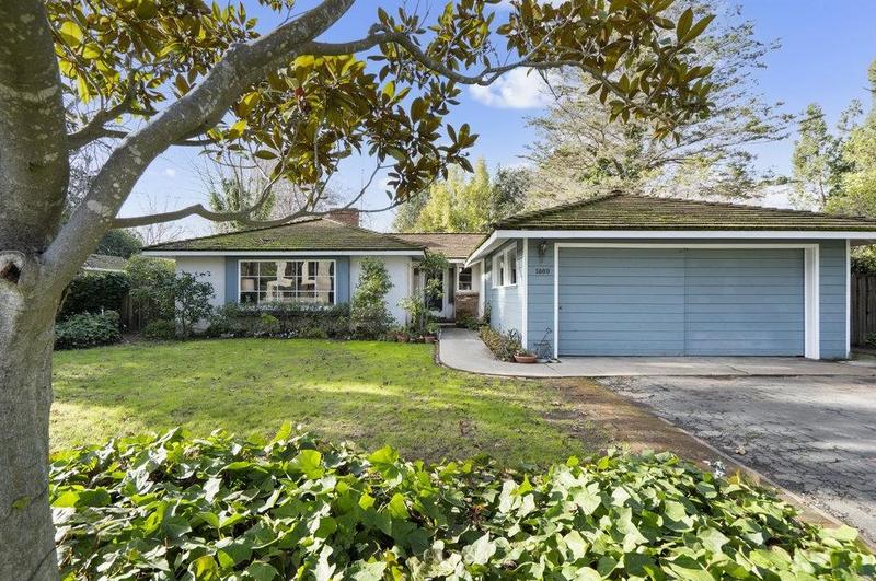 1460 Bay Laurel Dr, Menlo Park, CA 94025 - MLS ML81952995 for Sale