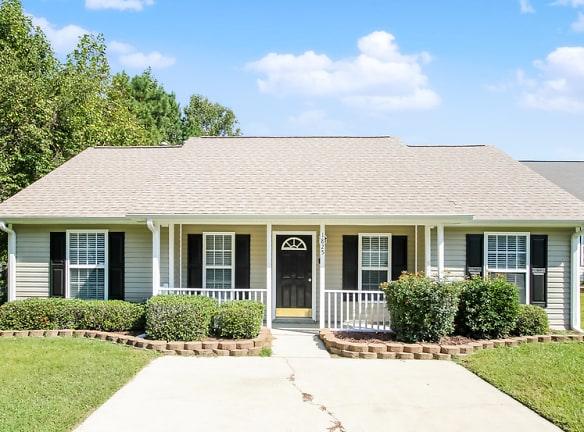 1825 Mission Oaks St - Kannapolis, NC 28083 - Home For Rent