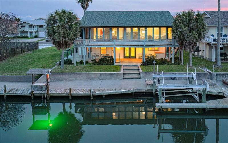 180 Port Royal, City by the Sea, TX 78336 for Sale