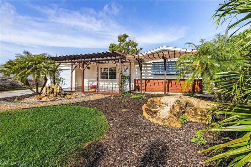 2579 Sanibel Boulevard, St. James City, FL 33956 for Sale