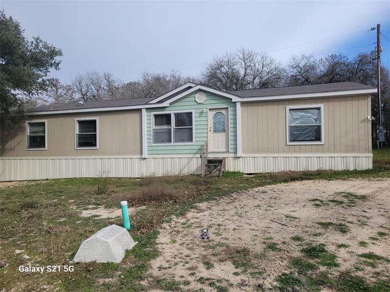 2750 Hickory Forrest Dr, Seguin, TX 78155 for Sale