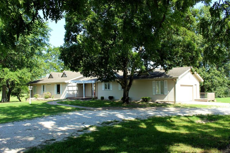 Brighton, Polk County, MO House for sale Property ID: 417148855