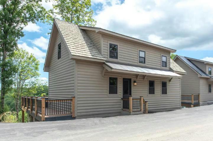 1363 LAKE HAVEN WAY, Sevierville, TN 37876 Single Family Residence For Sale  MLS# 256193 for Rent