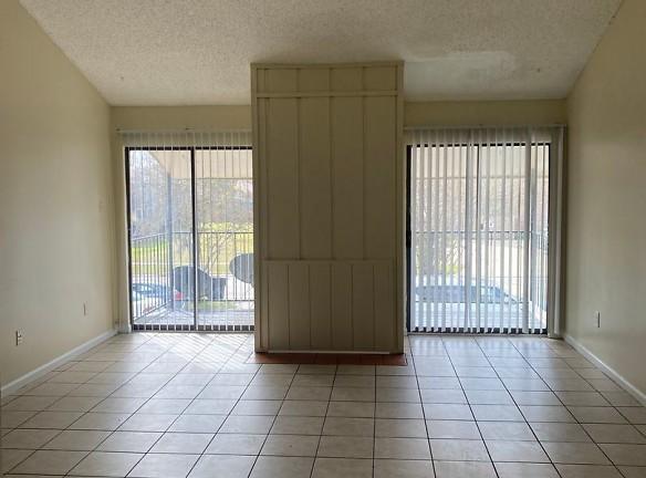 2029 Jasper Ave - Baton Rouge, LA 70810 - Home For Rent