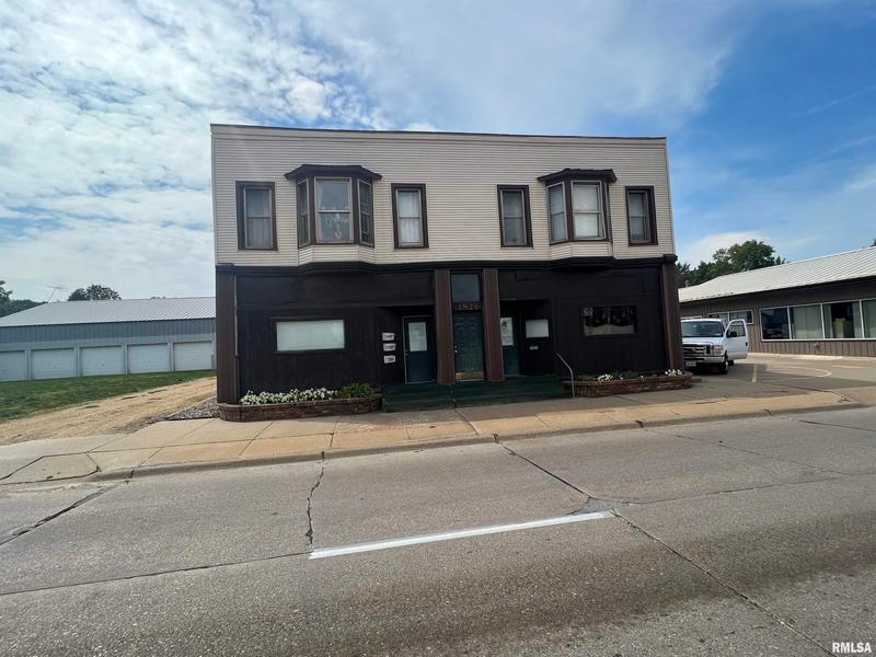 1826 North 2nd Street, Unit 4, Clinton, IA 52732 for Sale