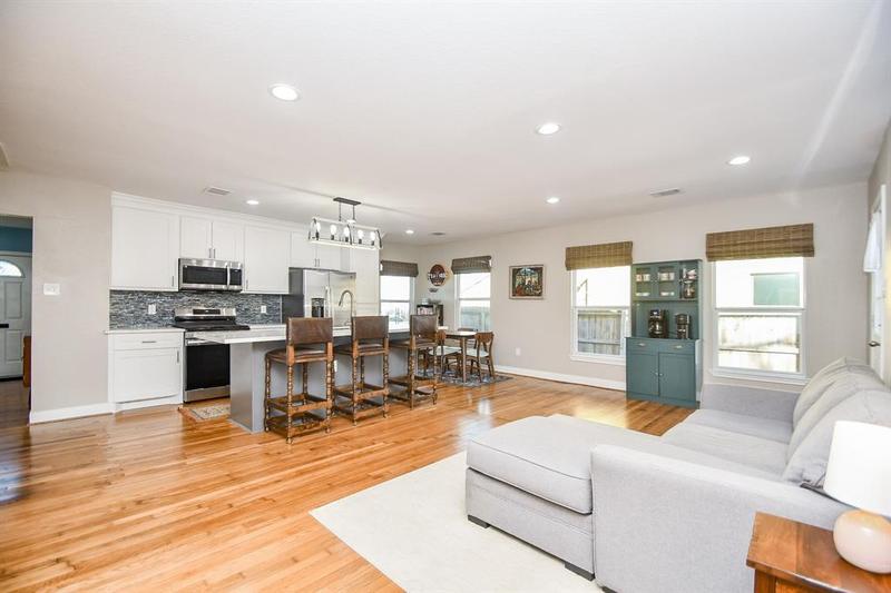 6818 Japonica St, Houston, TX 77087 for Sale