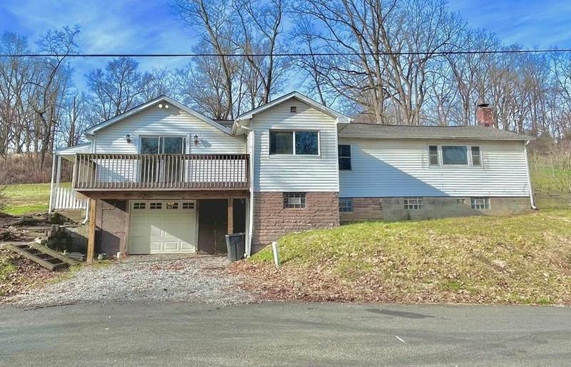 163 Reservoir Rd, Sewickley Township, PA 15637 - MLS 1634753 for Sale
