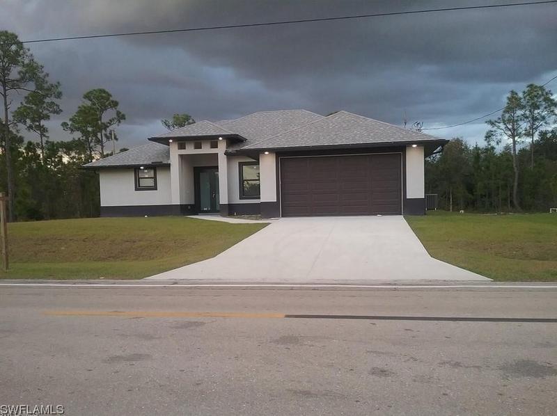 414 Washington Ave, Lehigh Acres, FL 33972 - MLS 223073028 for Sale
