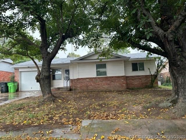 1219 S POPLAR PL, Bristow, OK 74010 Single Family Residence For Sale  MLS# 2332010