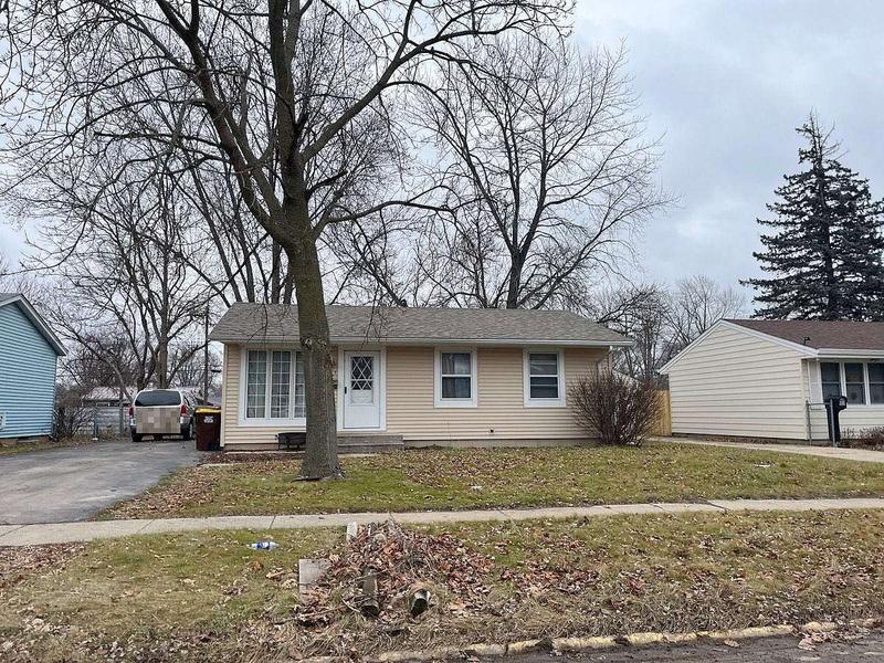 Venus, LOVES PARK, IL 61111  619606217 for Sale