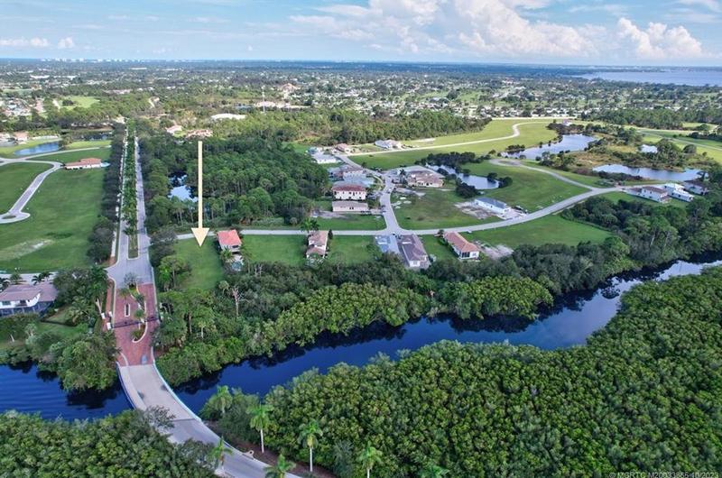 107 SE Via Bisento, Port Saint Lucie, FL 34952 - MLS M20033865 for Sale