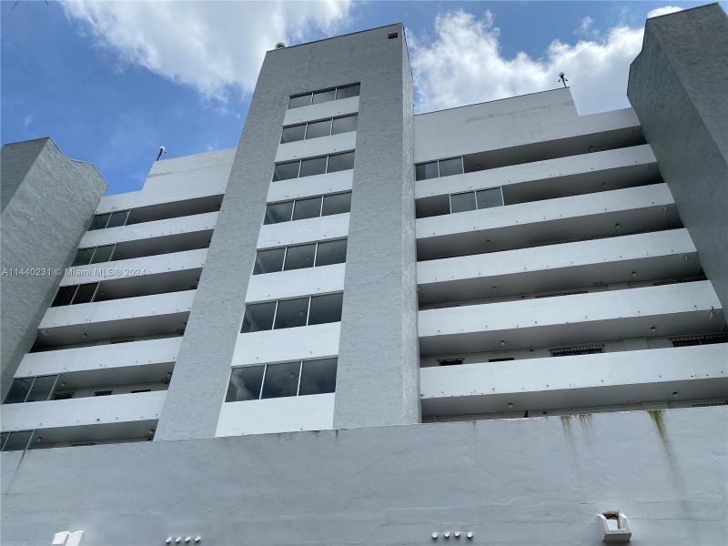 2950 Southwest 3rd Avenue, Unit 8E, Miami, FL 33129 for Sale