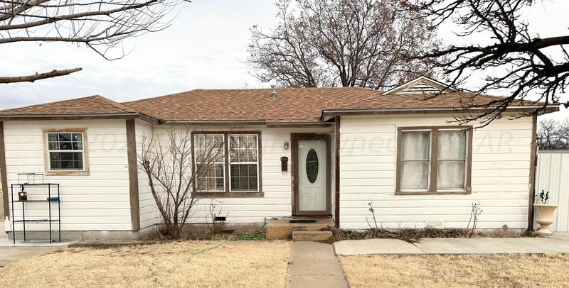 228 Pine Avenue, Dumas, TX 79029 for Sale