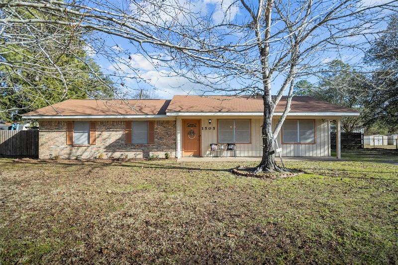 1505 Cypress St, Lufkin, TX 75901 for Sale