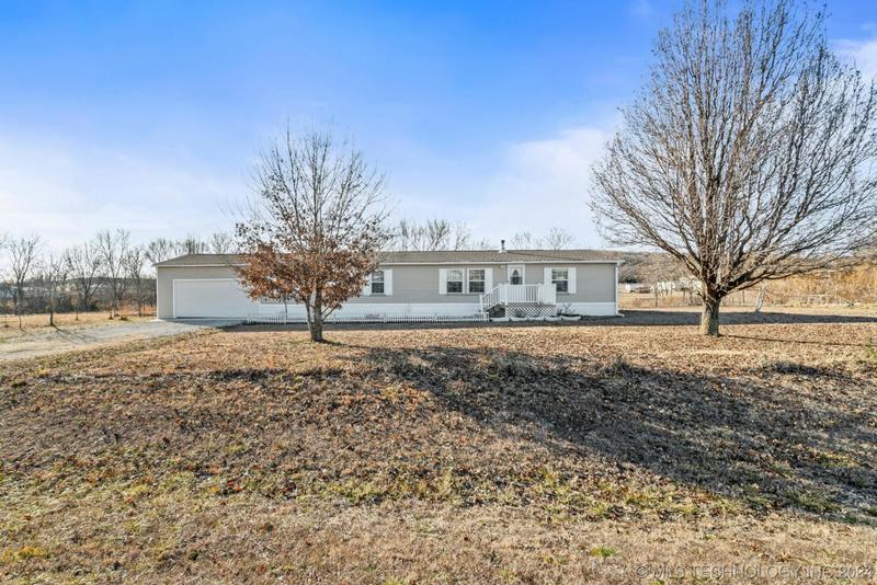 14300 S PRAIRIE MEADOWS ST, Claremore, OK 74017 Manufactured Home For Sale  MLS# 2401202