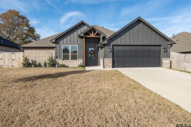 19218 Seneca Drive, Flint, TX 75762 for Sale