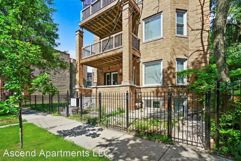 4819 S Vincennes 4819-1  4819 S Vincennes for Sale